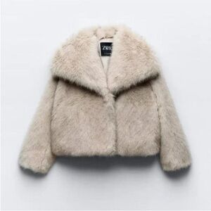Zara Plush Faux Fur Jacket in Beige